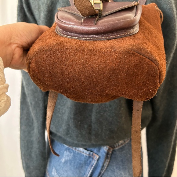 Vintage Brown suede leather backpack with front pocket made in Greece. - Picture 12 of 15